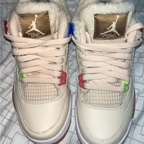 Jordan Kids Sneakers - Cream Gold Red Blue Green